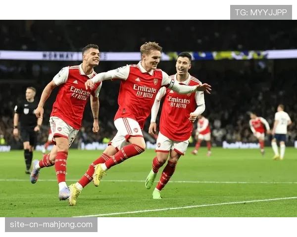 “窒息的空间”:里昂球员描述在对手高强度肋部逼抢下的比赛感受